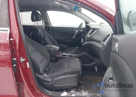 2018 Hyundai Tucson Se z USA, uszkodzony, nr VIN KM8J2CA44JU768572